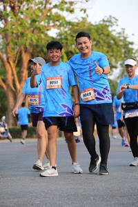 BIB: 9051, 8635, 9049
                            <button type="button" onclick="openModal(3502239)" class="btn btn-primary btn-sm float-right btn-popup" data-toggle="modal" data-target=".modal-high-quality">
                        <i class="fas fa-shopping-cart"></i> Add to Cart
                    </button>
                                            <button type="button" onclick="isThisMe(3502239, true)" class="btn btn-success btn-sm float-right btn-popup btn-isme hidden" data-toggle="tooltip" data-placement="bottom" title="นี่คือรูปของคุณใช่ไหม คลิกที่นี่เพื่อเอาเข้าอัลบั้ม">
                        <i class="fas fa-plus"></i> Add to album
                    </button>
                    <button type="button" onclick="isThisMe(3502239, false)" class="btn btn-warning btn-sm float-right btn-popup btn-isnotme hidden">
                        <i class="fas fa-ban"></i> Remove from album
                    </button>
